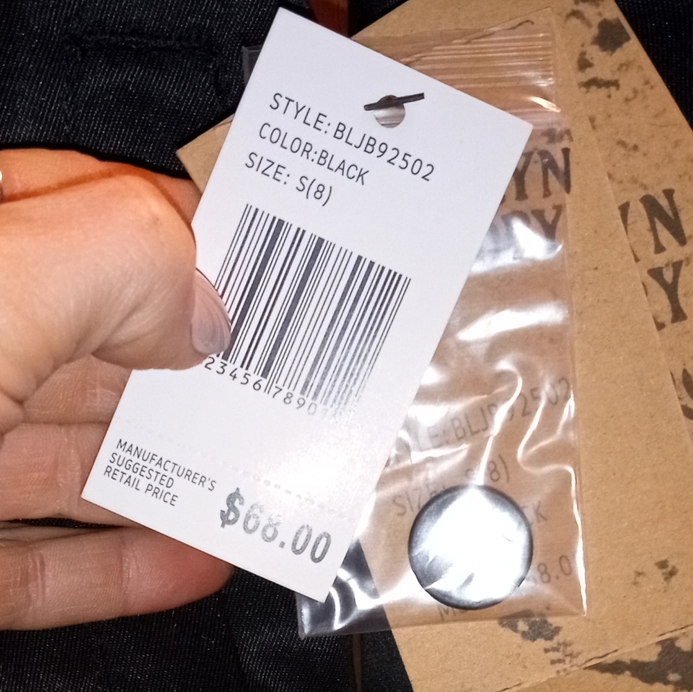 Brooklyn Laundry Jacket - Picture 6 of 8